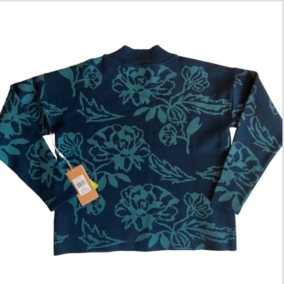 NWT Women’s Blue Floral Sweater Size XS Relaxed Fit Mockneck Long Sleeve - Picture 2 of 3